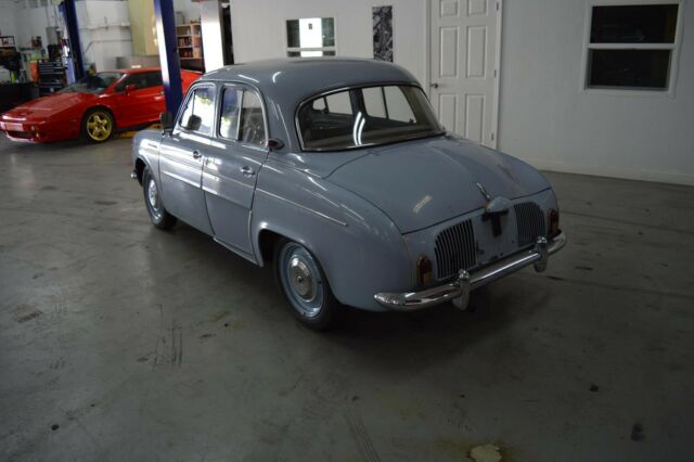 Renault Dauphine 1959 image number 30