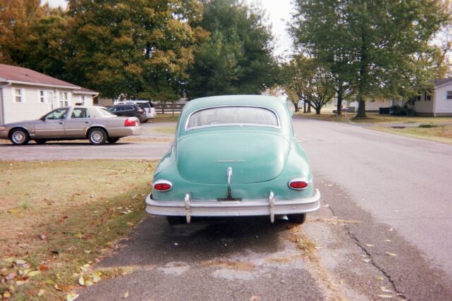 Packard Deluxe Eight 1950 image number 15