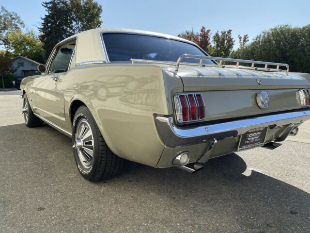 Ford Mustang 1966 image number 30