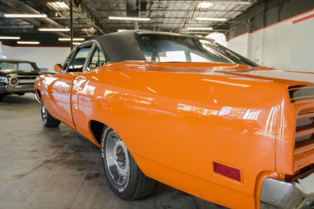 Plymouth Road Runner 1970 image number 46