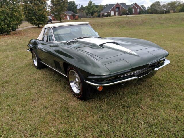 Chevrolet Corvette 1967 image number 1