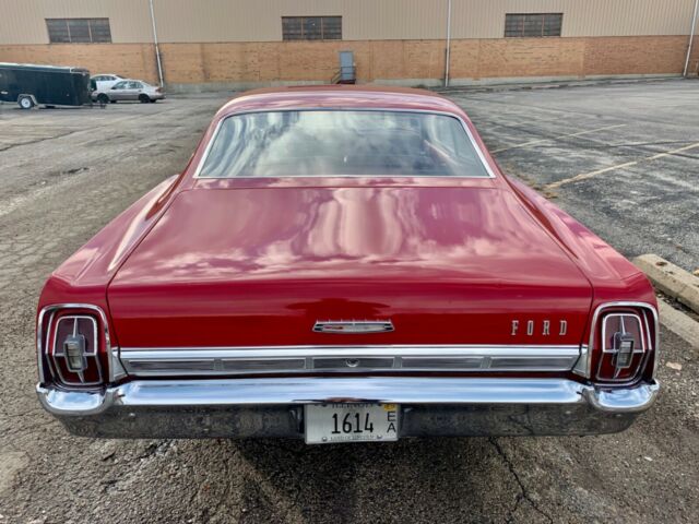 Ford Galaxie 1967 image number 11