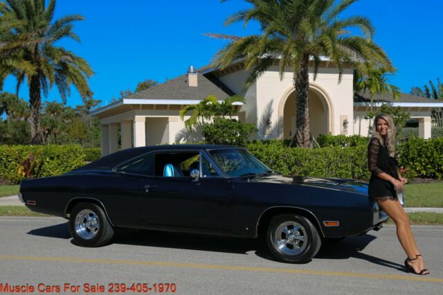 Dodge Charger 1970 image number 11