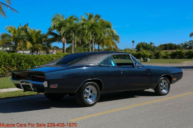 Dodge Charger 1970 image number 12