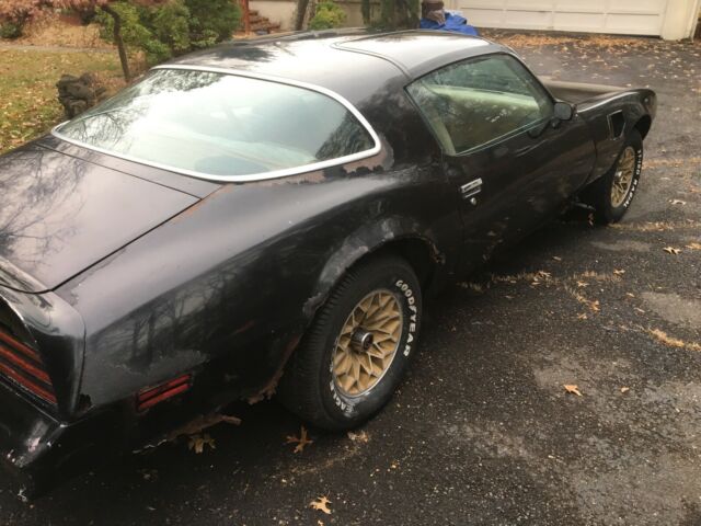 Pontiac Trans Am 1977 image number 27