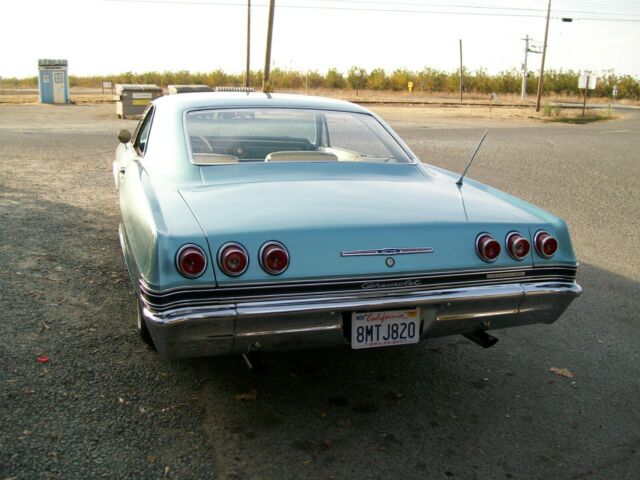 Chevrolet Impala 1965 image number 31