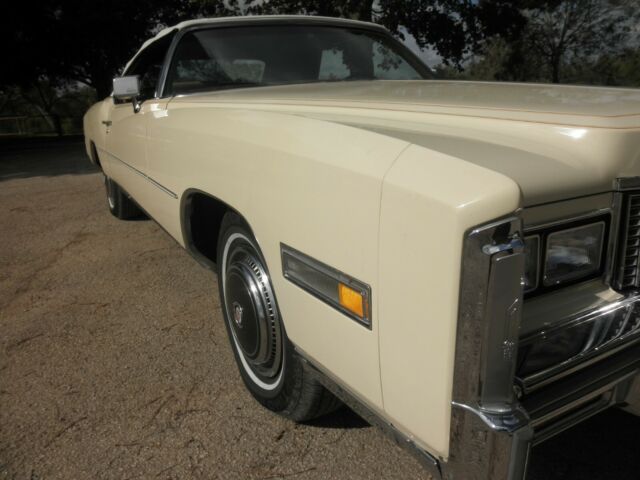 Cadillac Eldorado 1976 image number 15