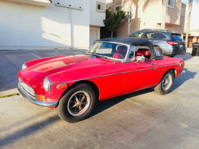 MG MGB 1977 image number 20