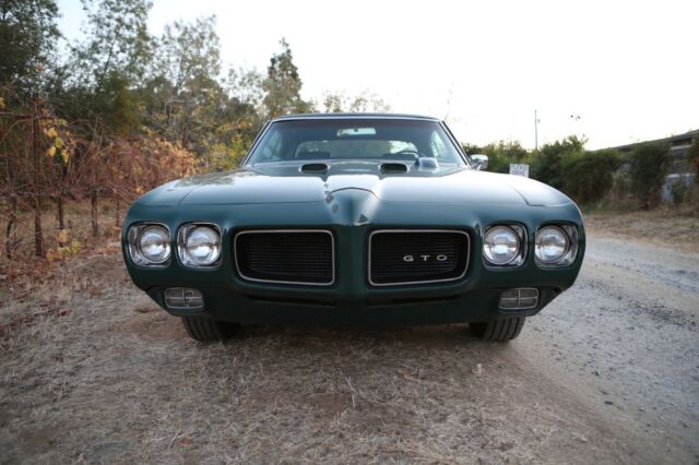 Pontiac GTO 1970 image number 2