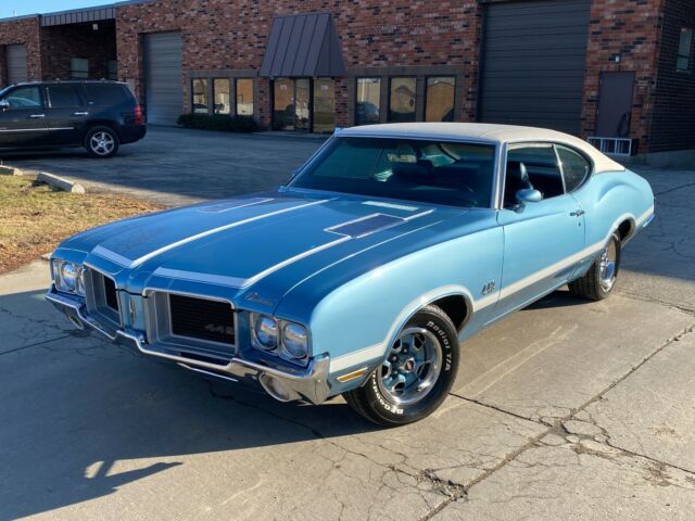 Oldsmobile Cutlass 1971 image number 0