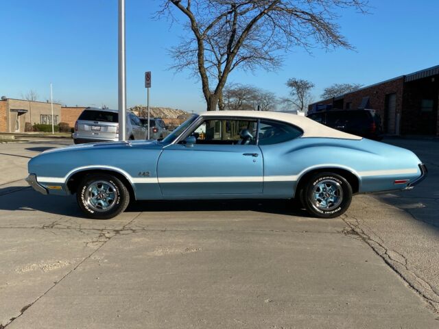 Oldsmobile Cutlass 1971 image number 1