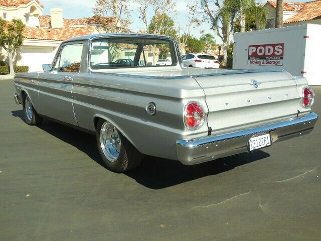 Ford Ranchero 1965 image number 8