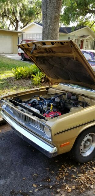 Plymouth Duster 1972 image number 37