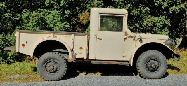 Dodge Power Wagon 1952 image number 18