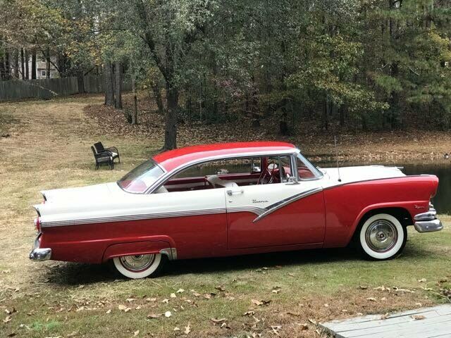 Ford Fairlane 1956 image number 20