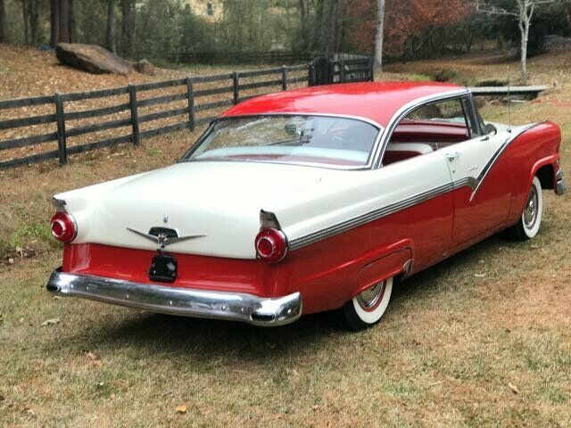 Ford Fairlane 1956 image number 21