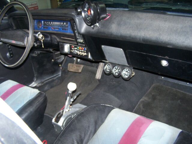 Chevrolet Nova 1975 image number 29