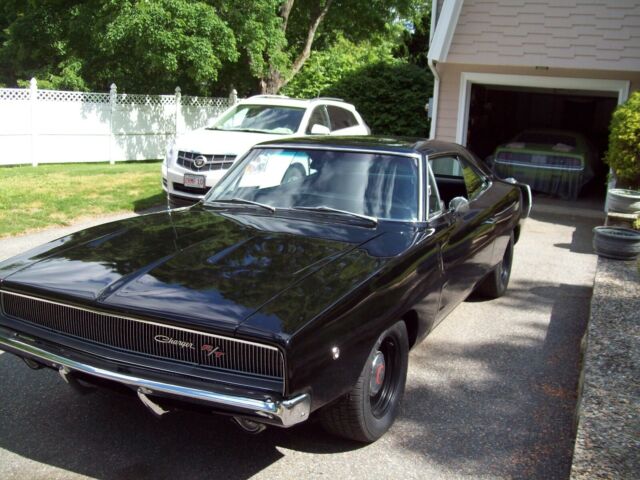 Dodge Charger 1968 image number 17