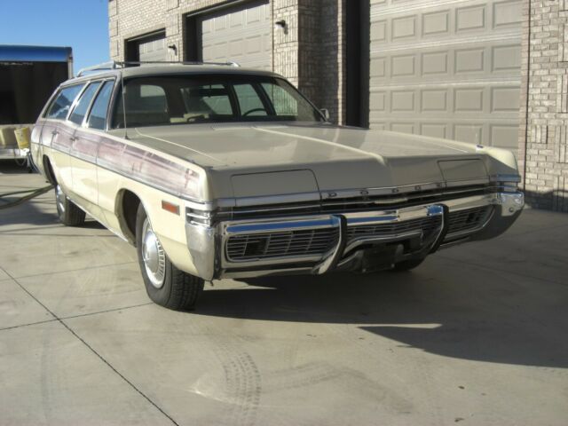 Dodge Monaco 1972 image number 1