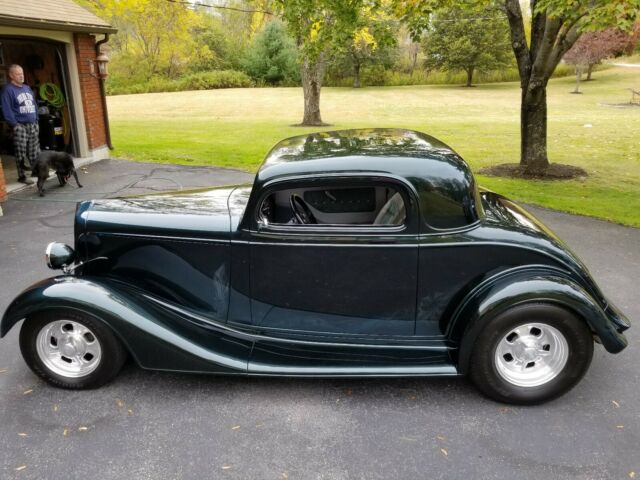 Chevrolet 3 Window Coupe 1934 image number 1