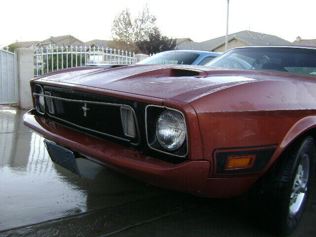 Ford Mustang 1973 image number 18