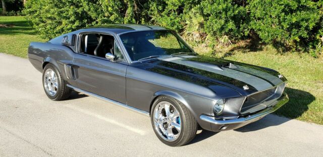 Ford Mustang 1967 image number 0