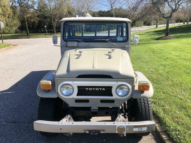 Toyota FJ Cruiser 1977 image number 11