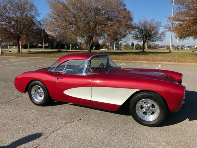 Chevrolet Corvette 1956 image number 9