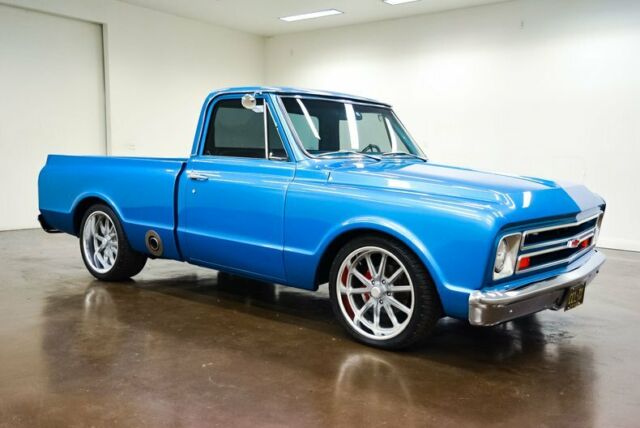 Chevrolet C-10 1967 image number 0