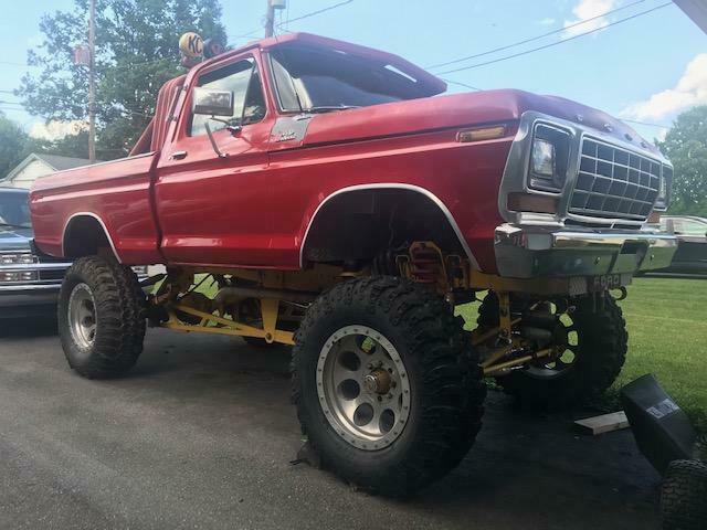 Ford F-250 1979 image number 0