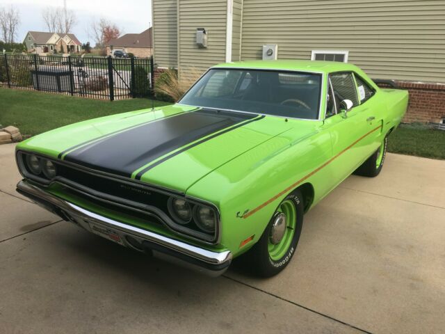 Plymouth Road Runner 1970 image number 1