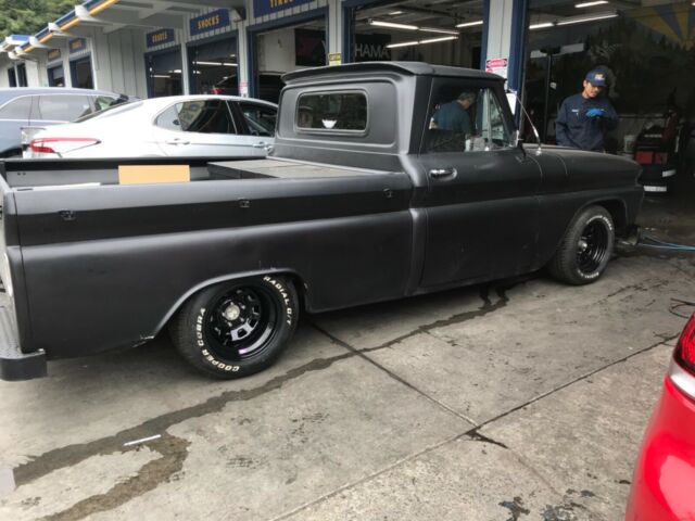 Chevrolet C-10 1965 image number 0