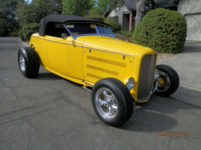 Ford Roadster 1932 image number 14