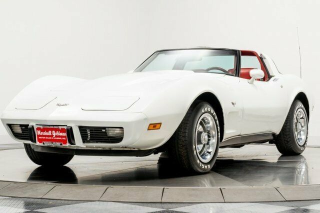 Chevrolet Corvette 1979 image number 28