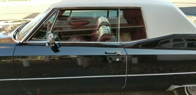 Cadillac DeVille 1968 image number 32