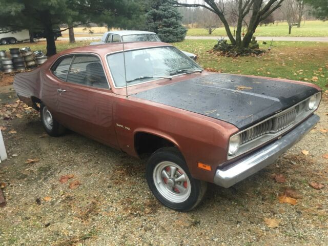 Plymouth Duster 1971 image number 2