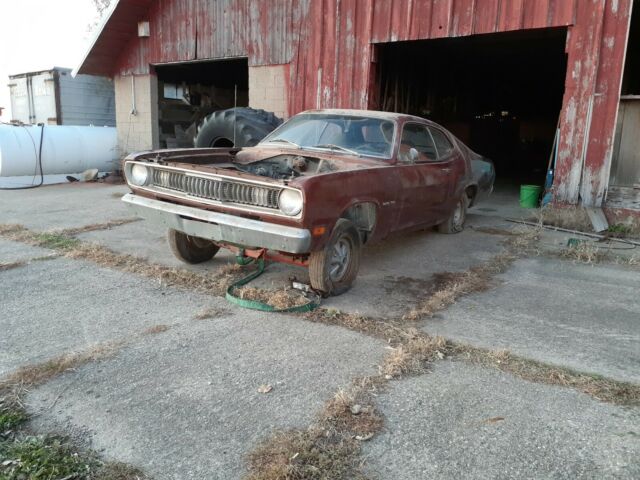 Plymouth Duster 1971 image number 24