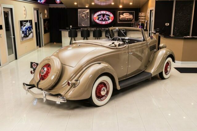 Ford Cabriolet 1935 image number 14