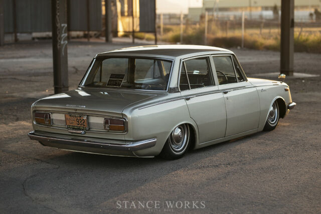 Toyota Corona 1968 image number 1