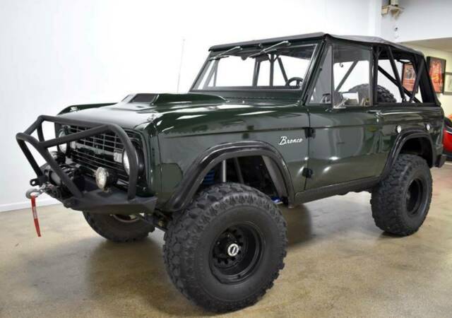 Ford Bronco 1966 image number 11