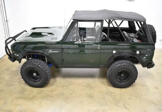 Ford Bronco 1966 image number 27