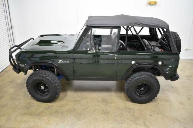 Ford Bronco 1966 image number 42