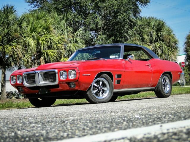 Pontiac Firebird 1969 image number 1