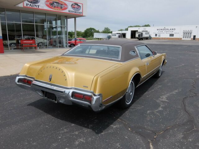 Lincoln Continental 1973 image number 27