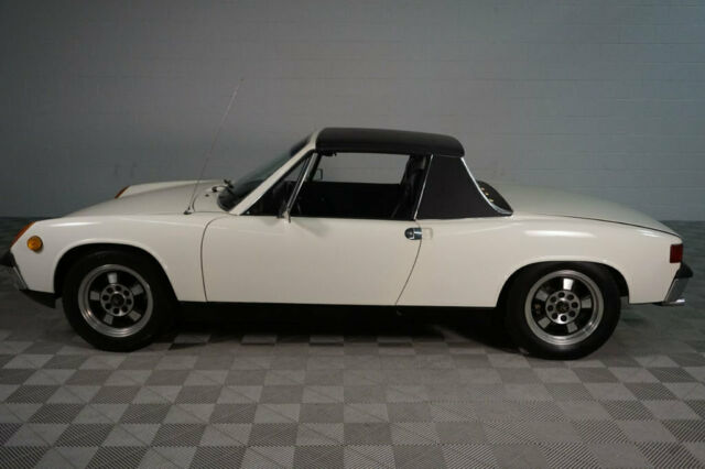 Porsche 914 1972 image number 1