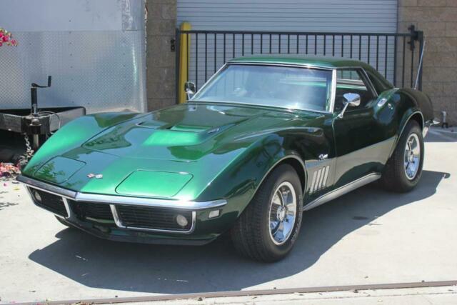 Chevrolet Corvette 1968 image number 15