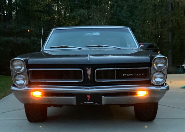 Pontiac Le Mans 1965 image number 1