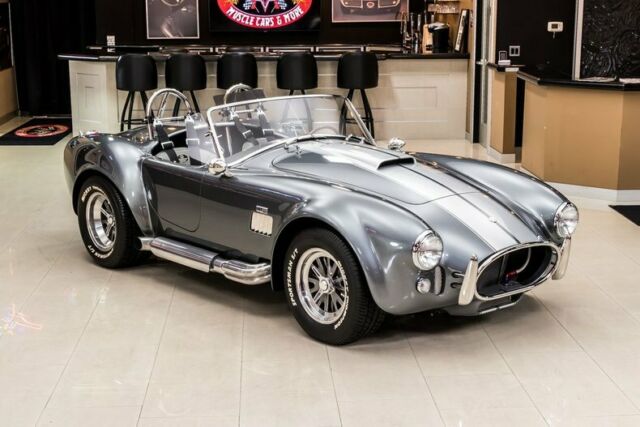 Shelby Cobra 1965 image number 10