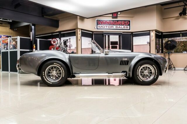 Shelby Cobra 1965 image number 35