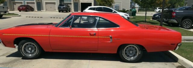 Plymouth Road Runner 1970 image number 14